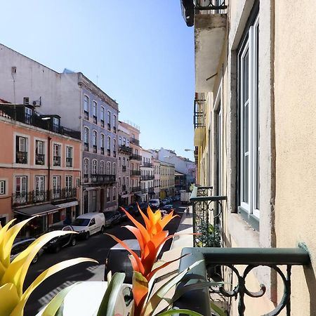 Charming And Stylish Downtown Apt In XIX Century Building Lissabon Exterior foto