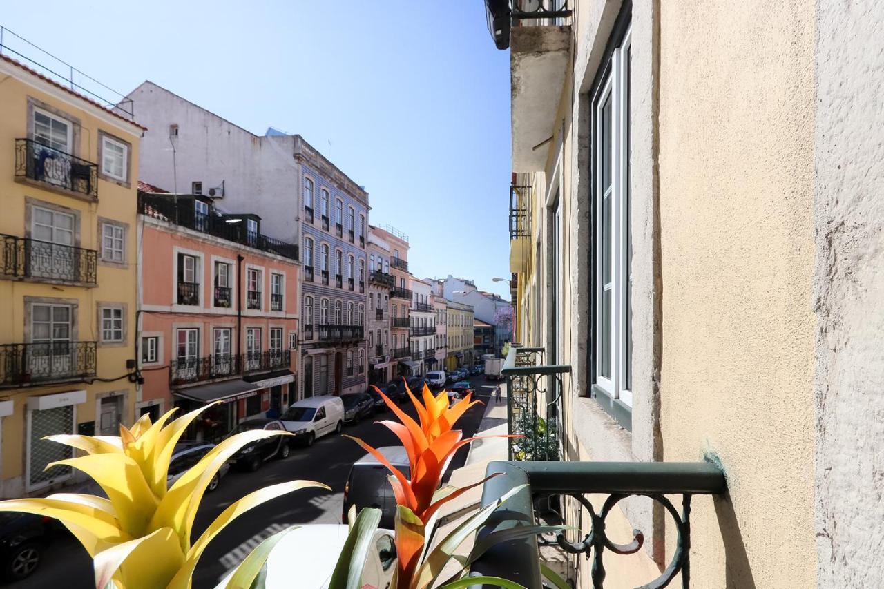 Charming And Stylish Downtown Apt In XIX Century Building Lissabon Exterior foto