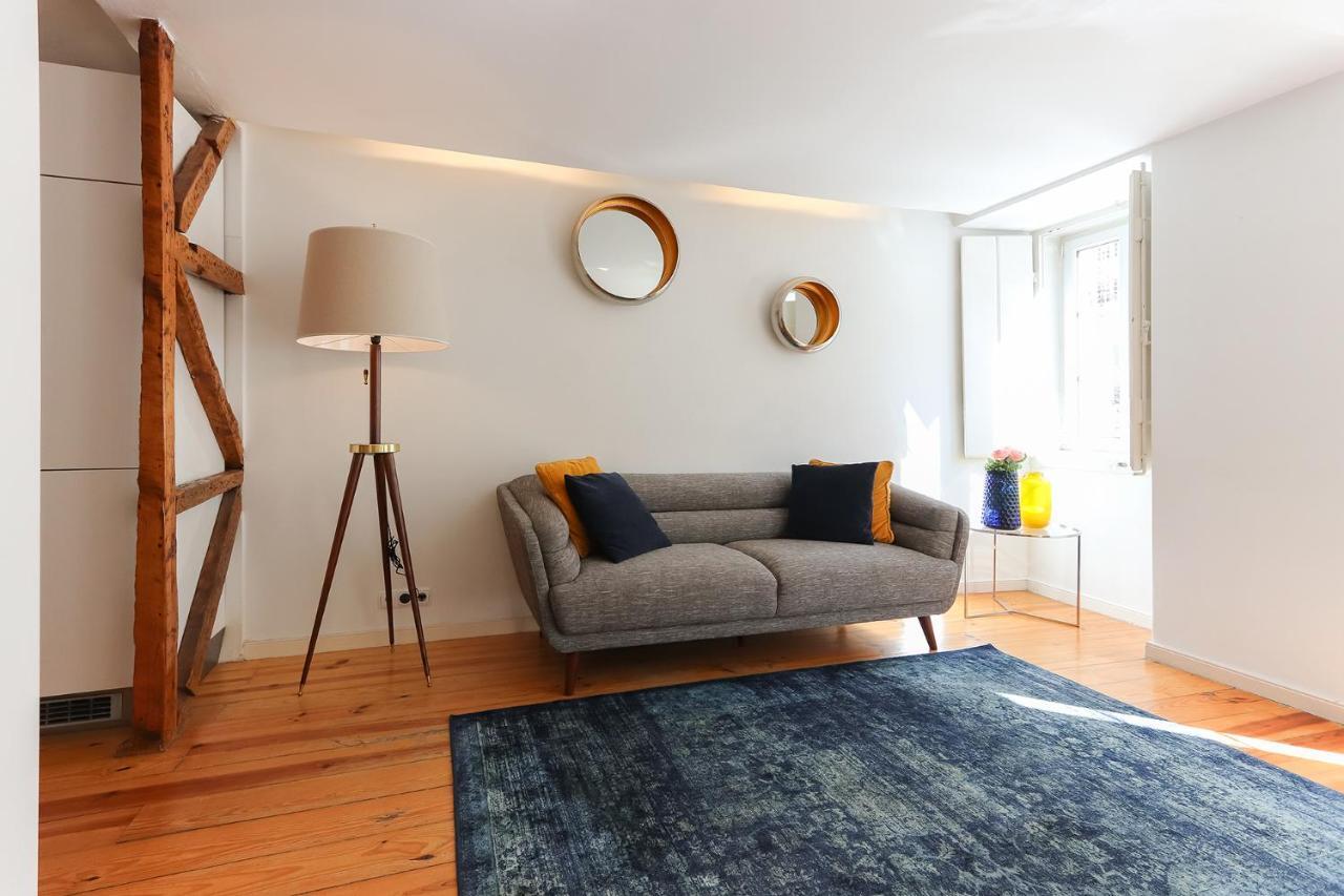 Charming And Stylish Downtown Apt In XIX Century Building Lissabon Exterior foto