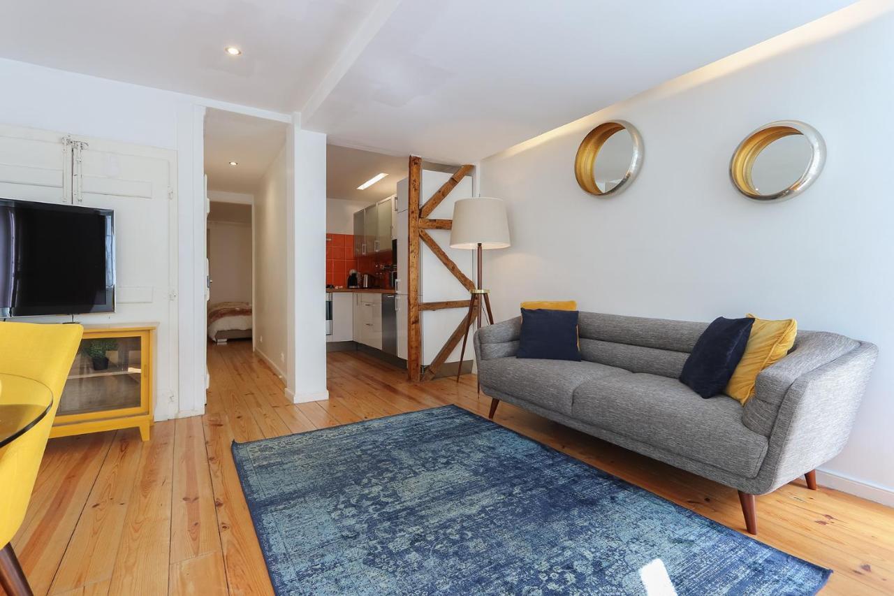 Charming And Stylish Downtown Apt In XIX Century Building Lissabon Exterior foto