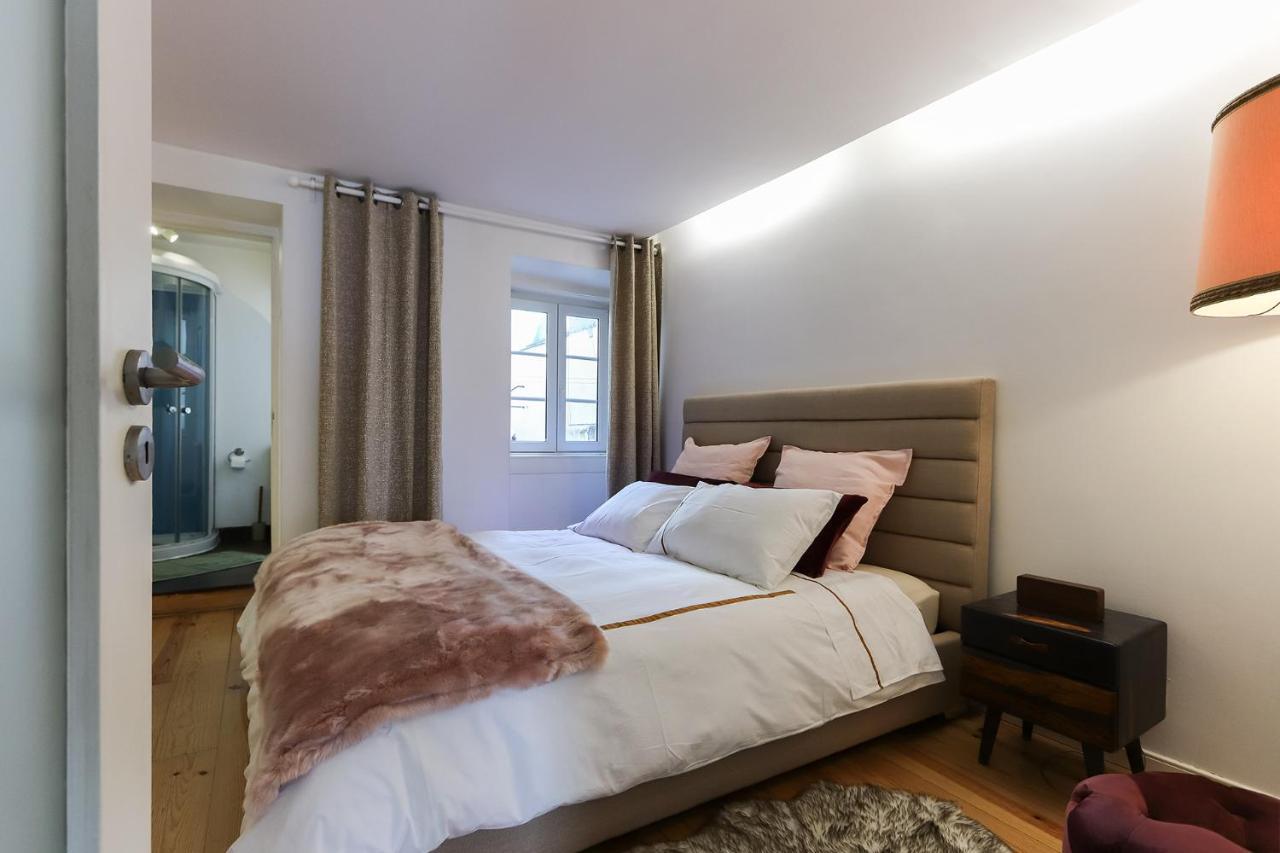 Charming And Stylish Downtown Apt In XIX Century Building Lissabon Exterior foto