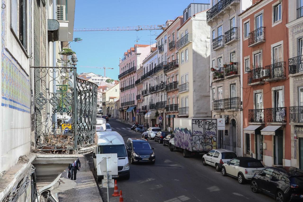 Charming And Stylish Downtown Apt In XIX Century Building Lissabon Exterior foto